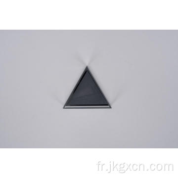 Triangle de quartz noir et blanc